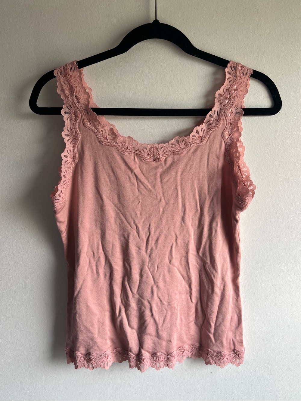 Women’s Norm Thompson Lace Trim Pink Tank Top